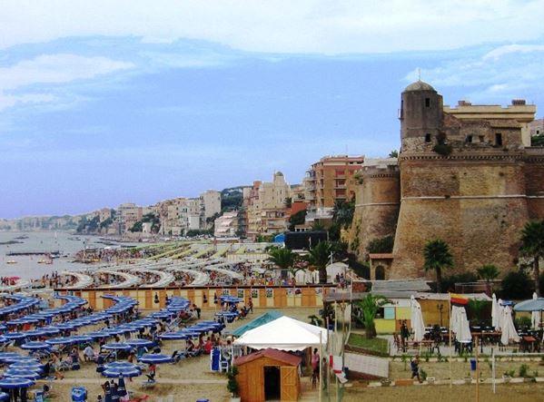 شقة نيتّونو  في Dolce Casa Di Elena المظهر الخارجي الصورة